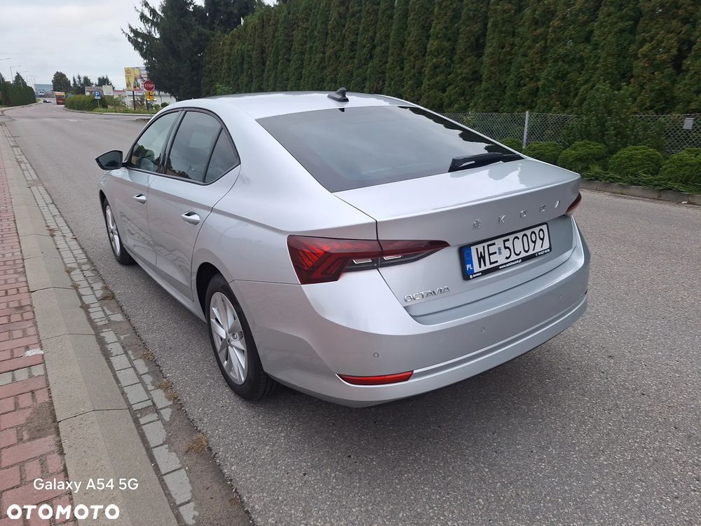 Skoda Octavia 1.5 TSI ACT Ambition - 6