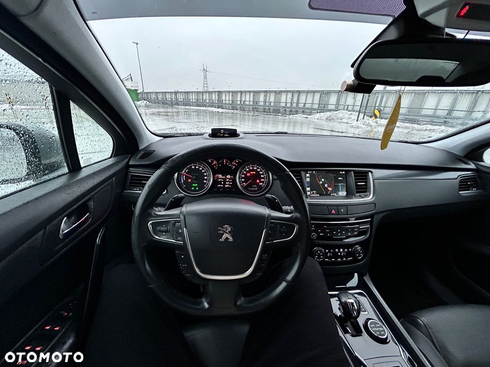 Peugeot 508 RXH 2.0 HDi HYbrid4 - 27