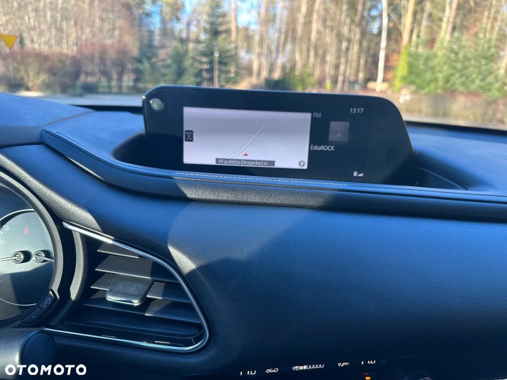 Mazda CX-30 2.0 mHEV Hikari 2WD - 26