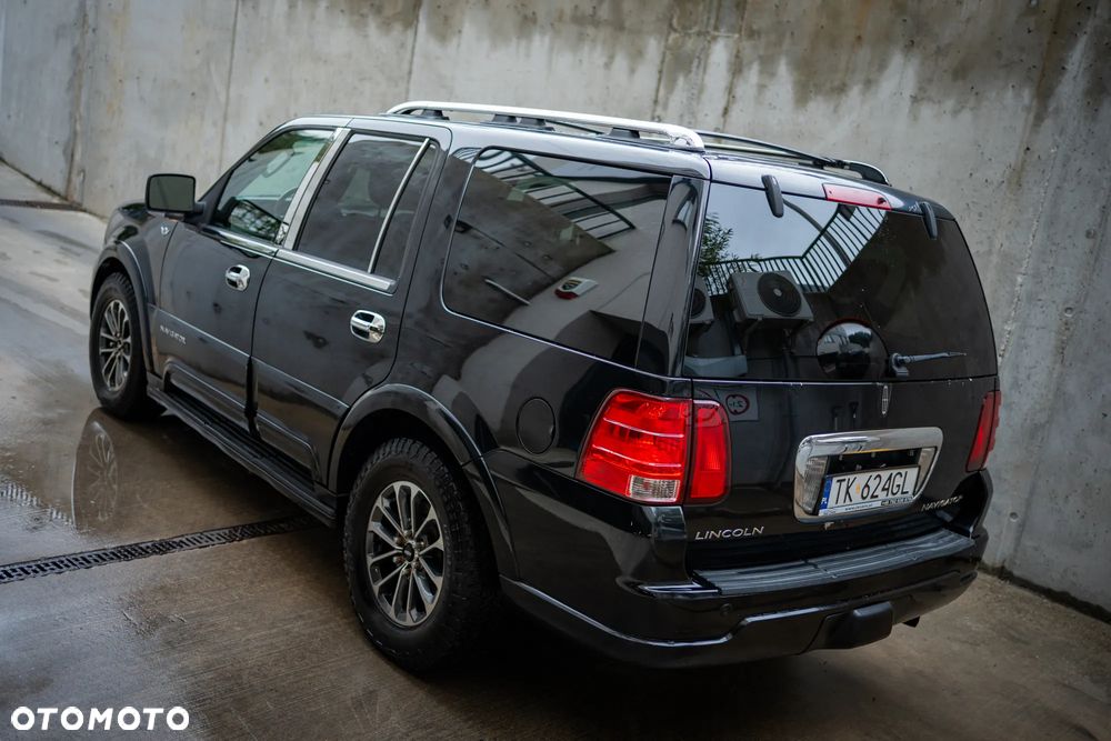 Lincoln Navigator 5.4 4WD - 11