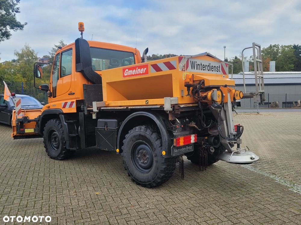 Mercedes-Benz Unimog U300 Ciągnik - 6