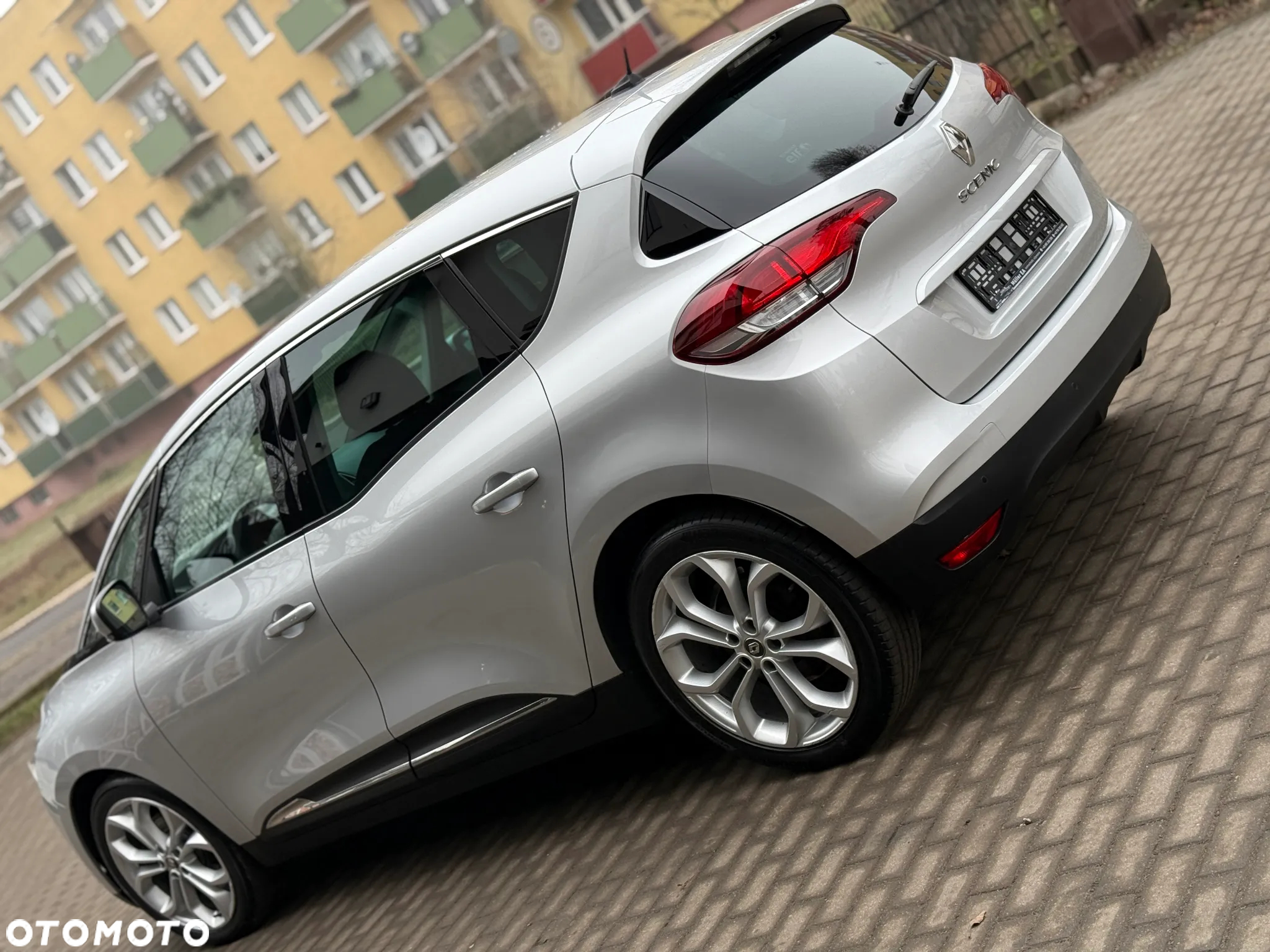 Renault Scenic 1.7 Blue dCi Zen - 24
