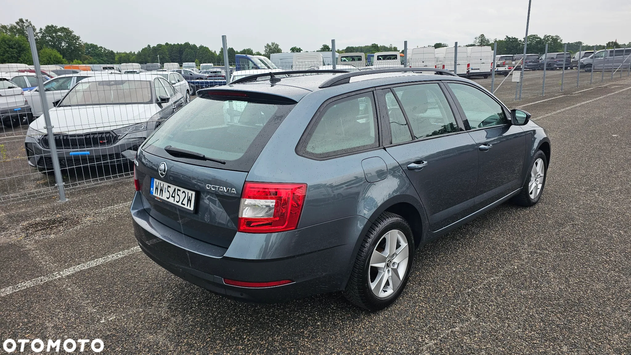 Skoda Octavia 1.6 TDI SCR Ambition - 4
