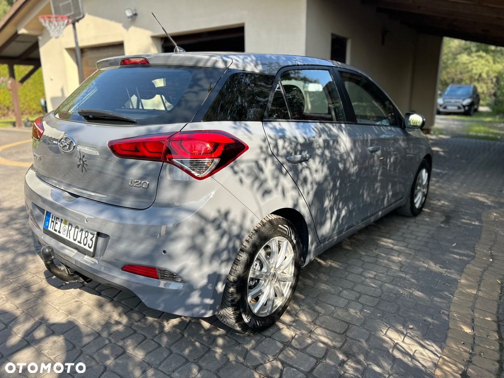 Hyundai i20 1.2 Trend - 17