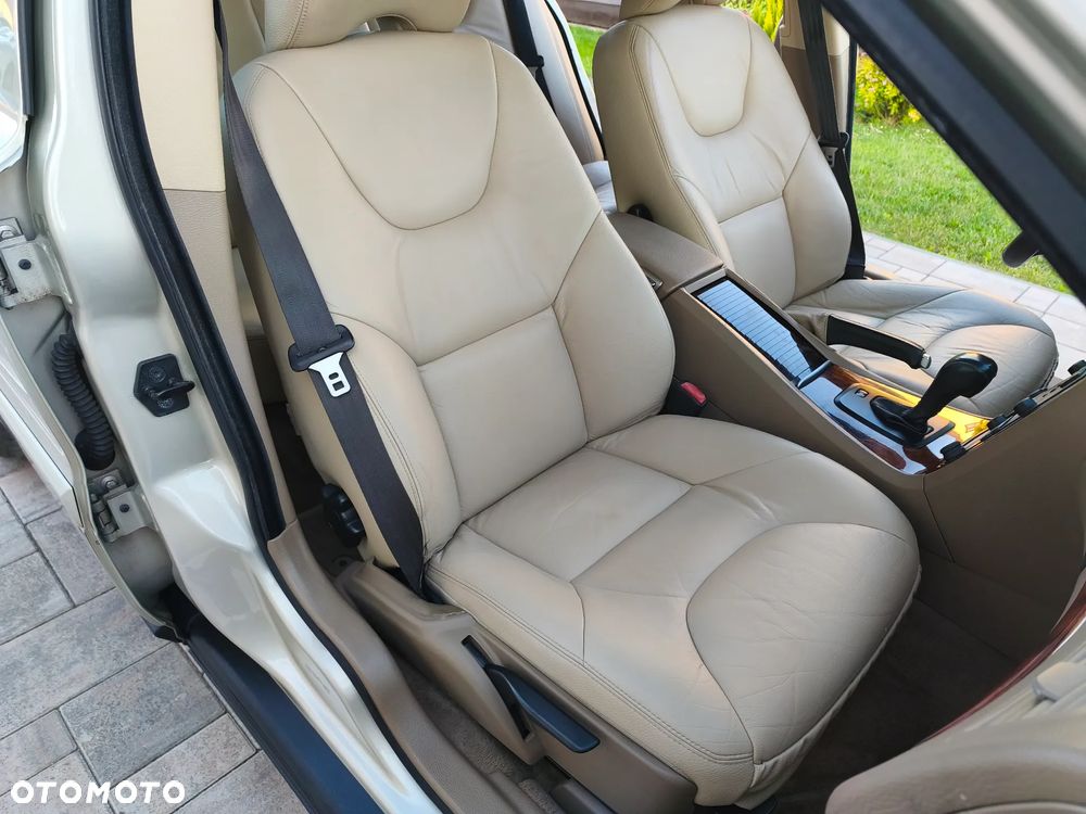 Volvo S60 2.4D Kinetic - 22