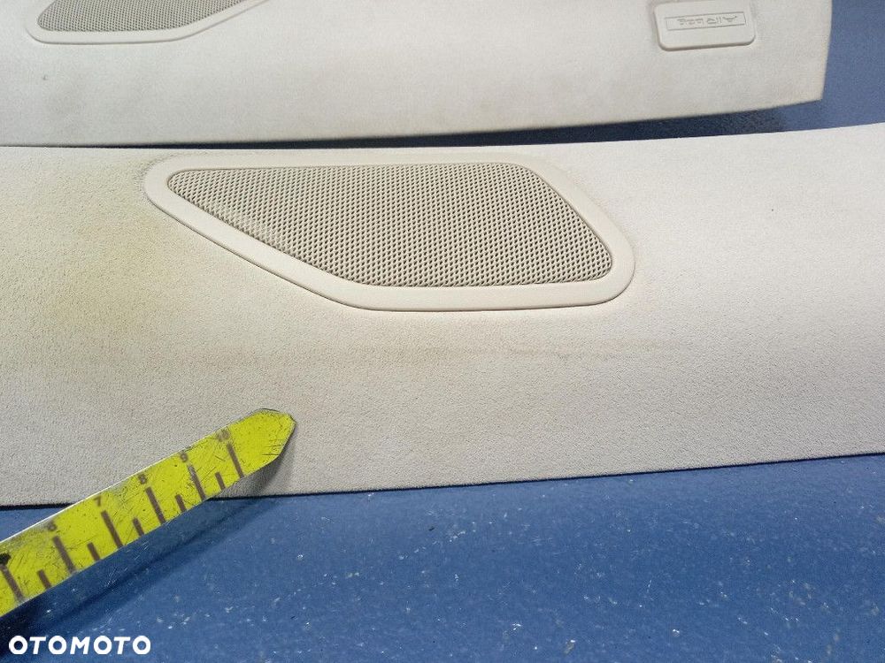 MASERATI LEVANTE PODSUFITKA BEŻ 670048036 - 16