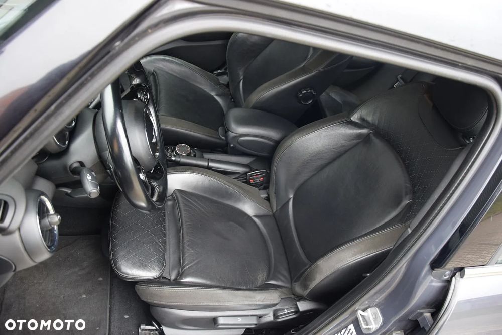 MINI Cooper SD Seven Chili - 13