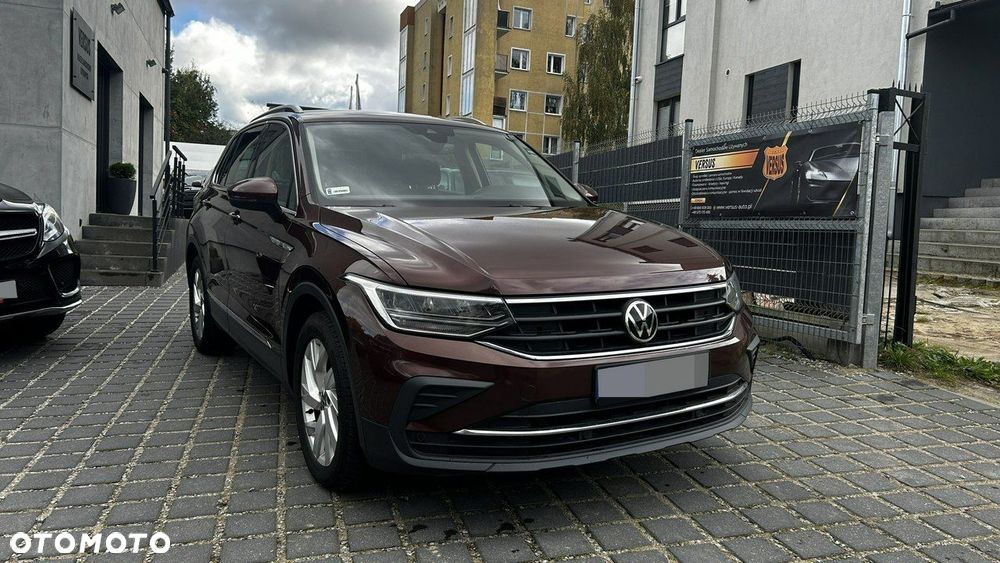 Volkswagen Tiguan - 3