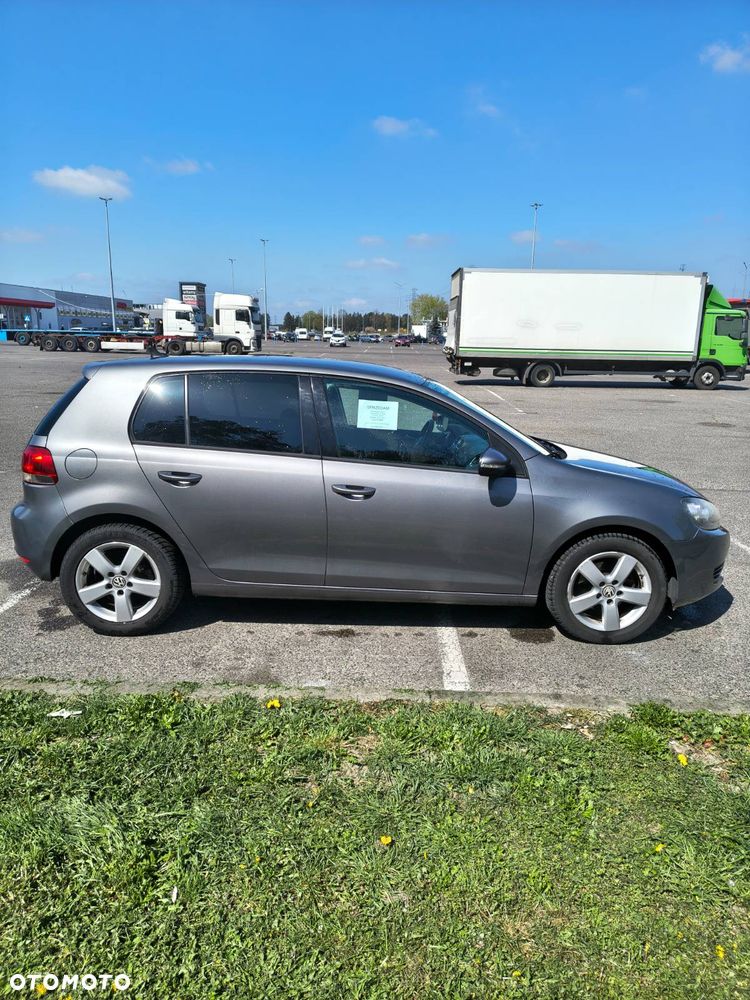 Volkswagen Golf 1.6 TDI Comfortline - 3