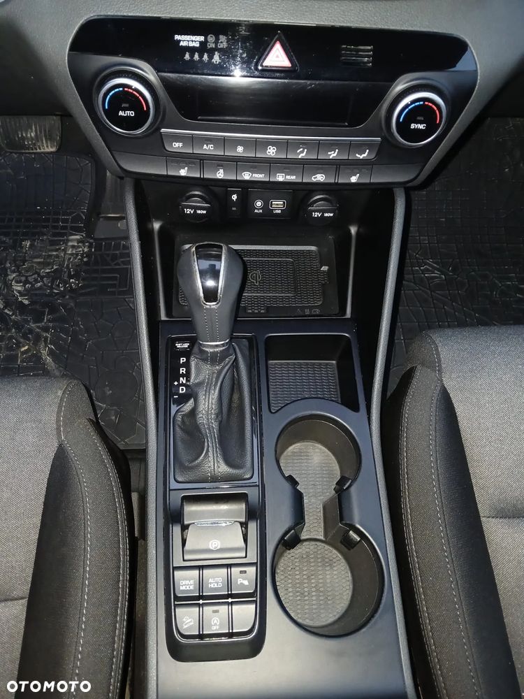 Hyundai Tucson 1.6 T-GDi Premium 2WD DCT - 14