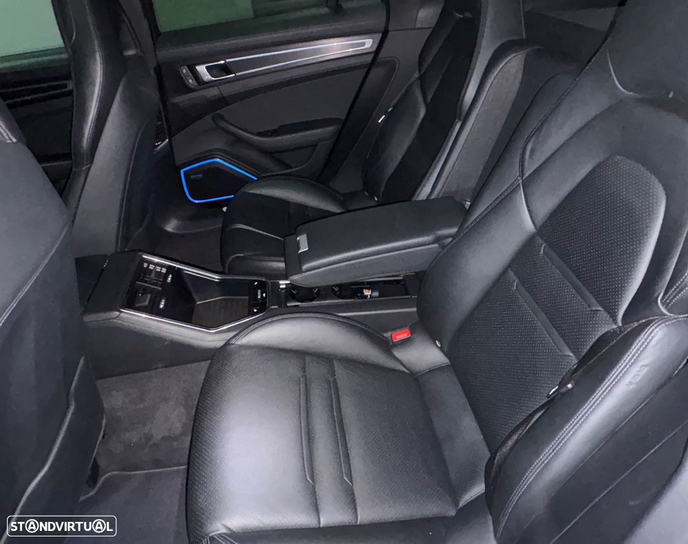 Porsche Panamera 4S E-Hybrid - 5