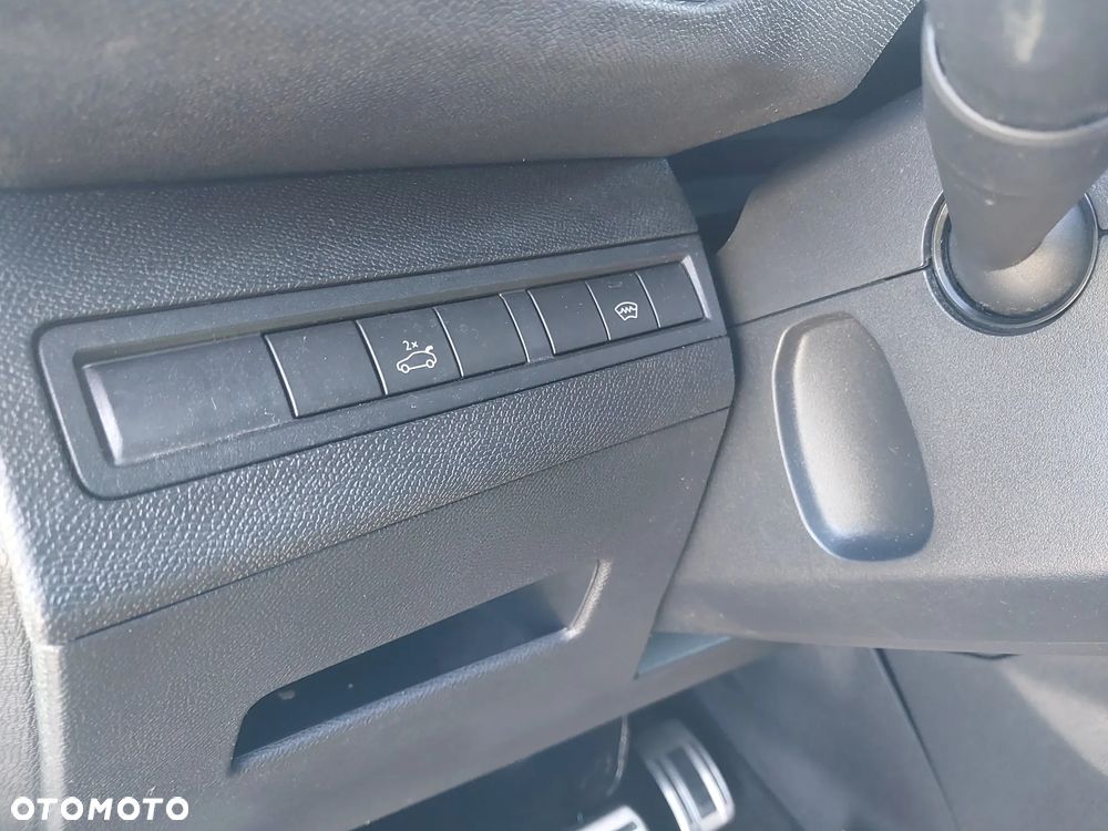 Peugeot 3008 BlueHDi 180 Stop & Start EAT6 GT - 15