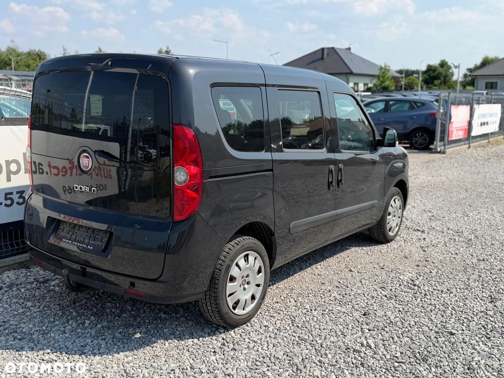 Fiat Doblo 1.4 16V Lounge - 2