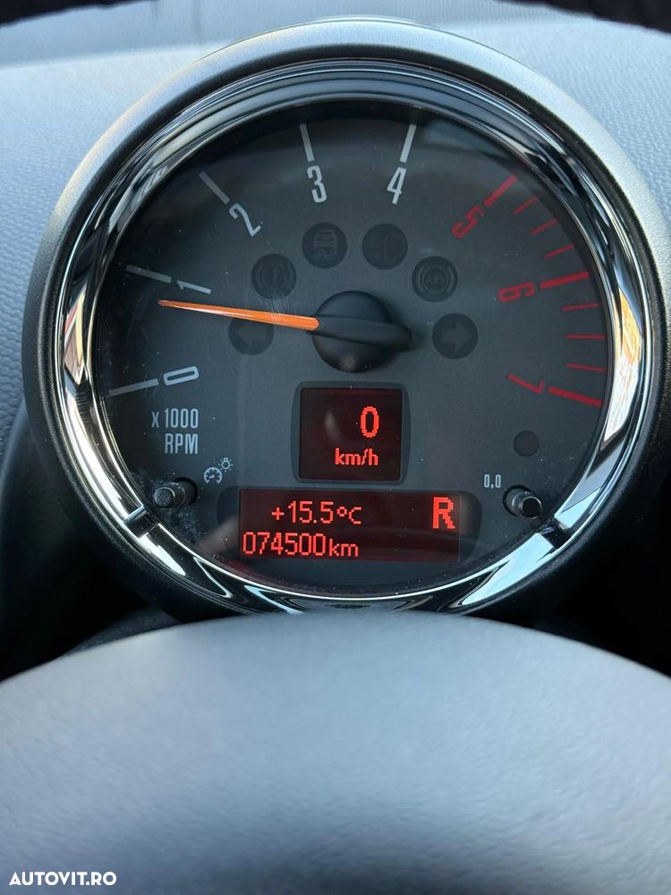 Mini Countryman - 16