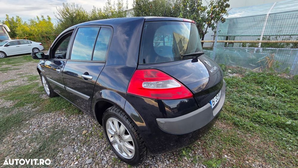 Renault Megane II 1.6 Privilege - 3
