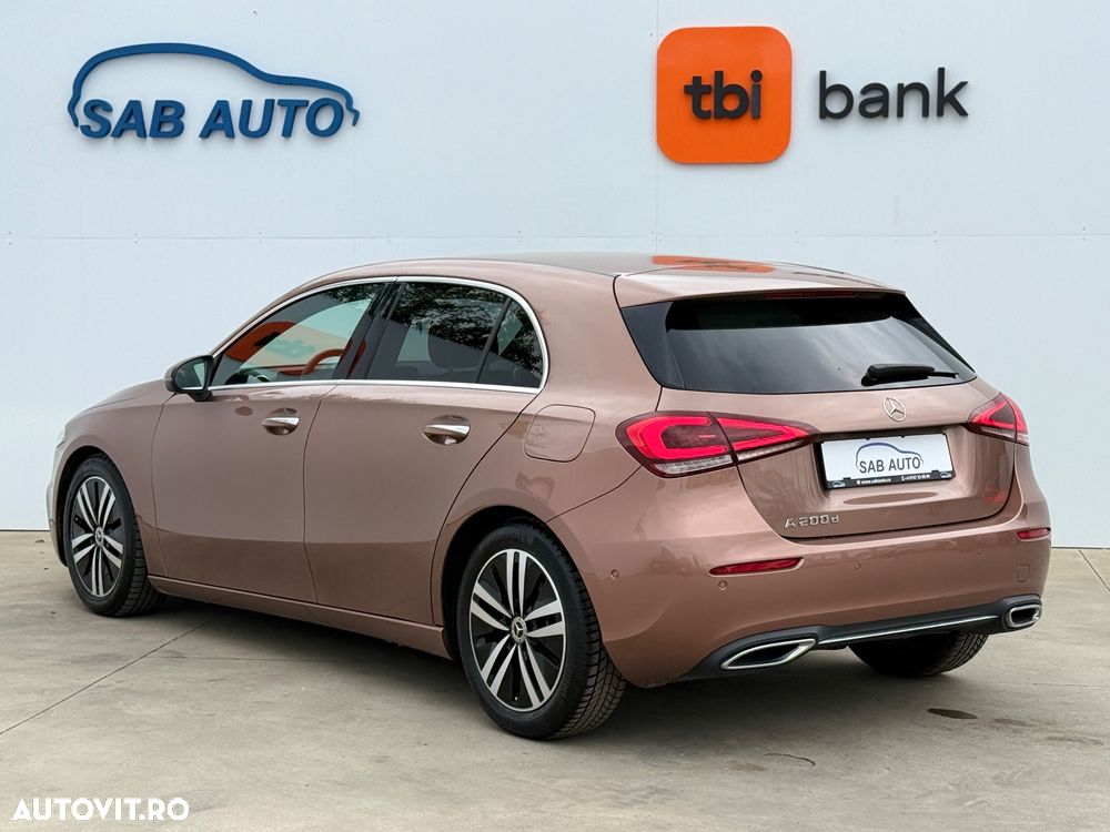 Mercedes-Benz A 200 d Sedan 8G-DCT Lim. Progressive Advanced - 26