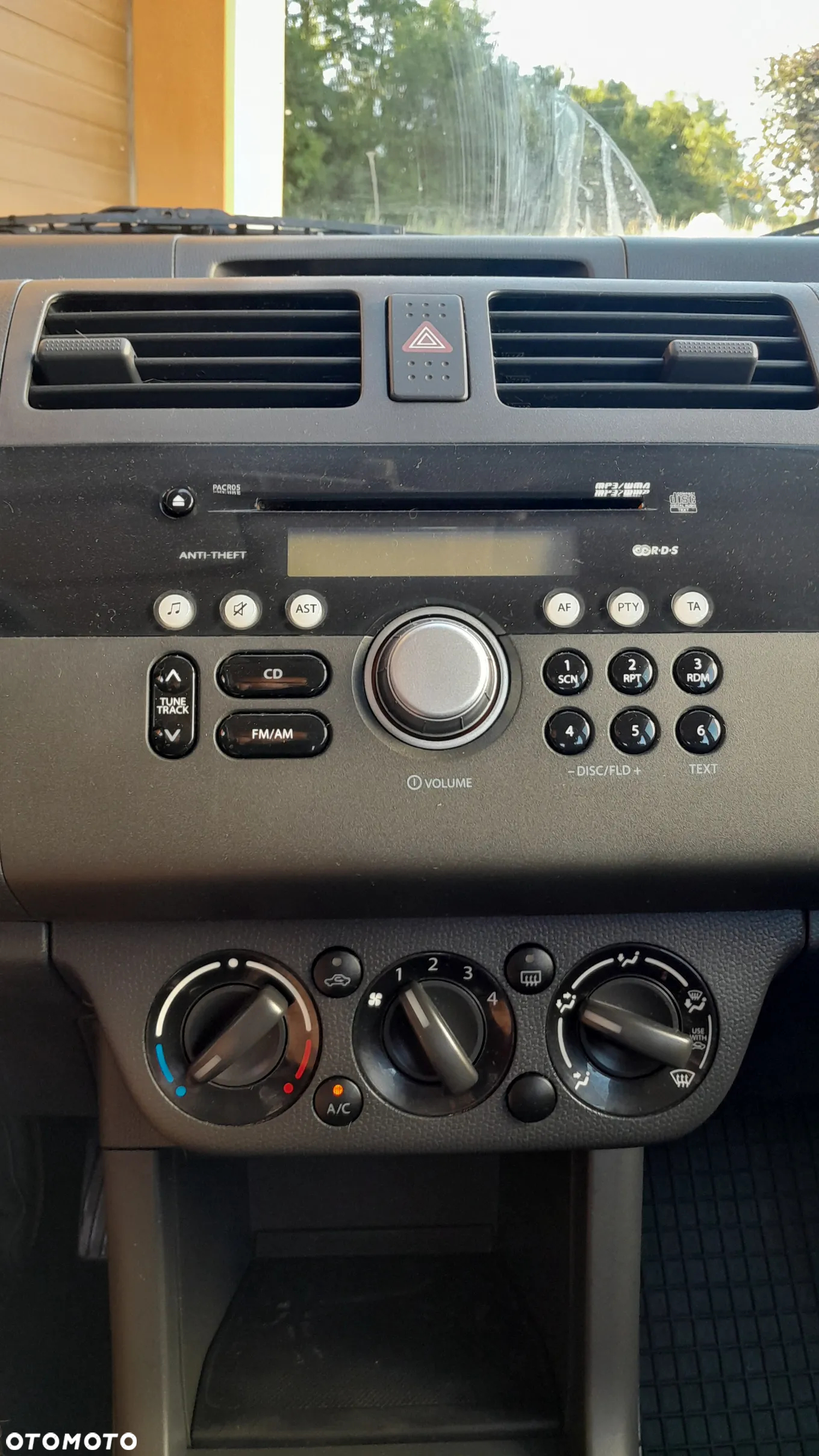 Suzuki Swift 1.3 4x4 Comfort - 10