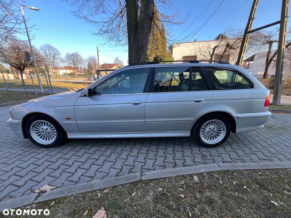 BMW Seria 5 - 16