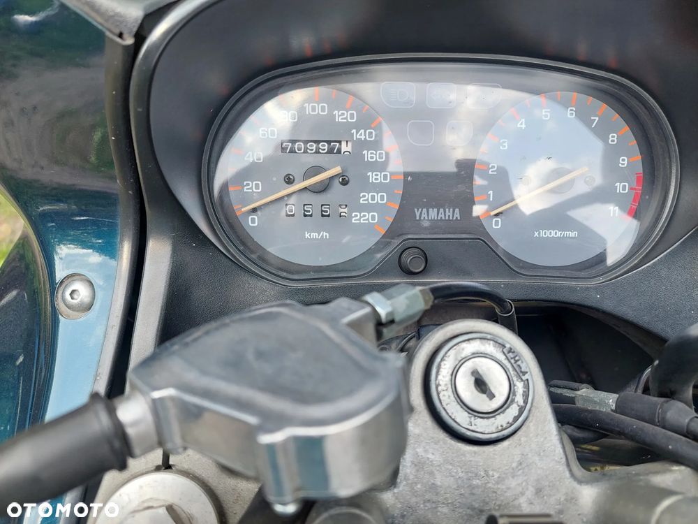 Yamaha XJ - 4
