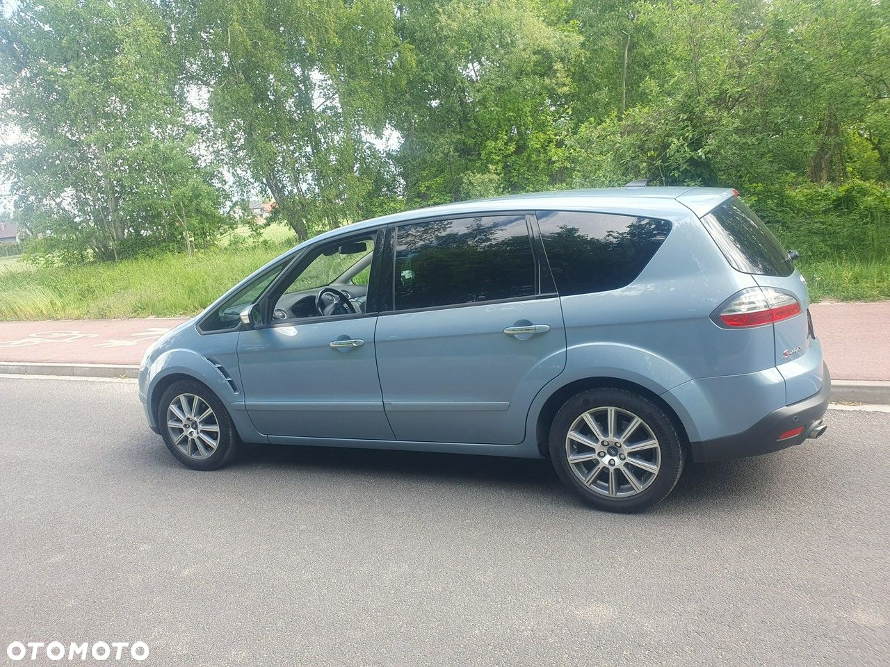 Ford S-Max - 9
