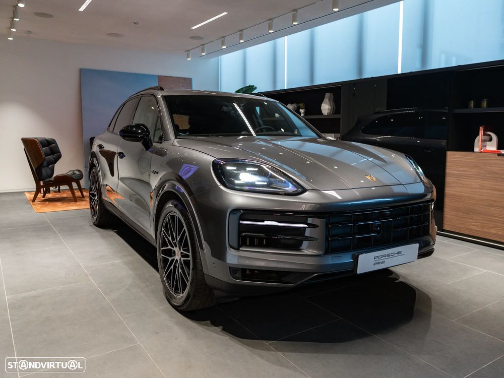 Porsche Cayenne E-Hybrid - 2
