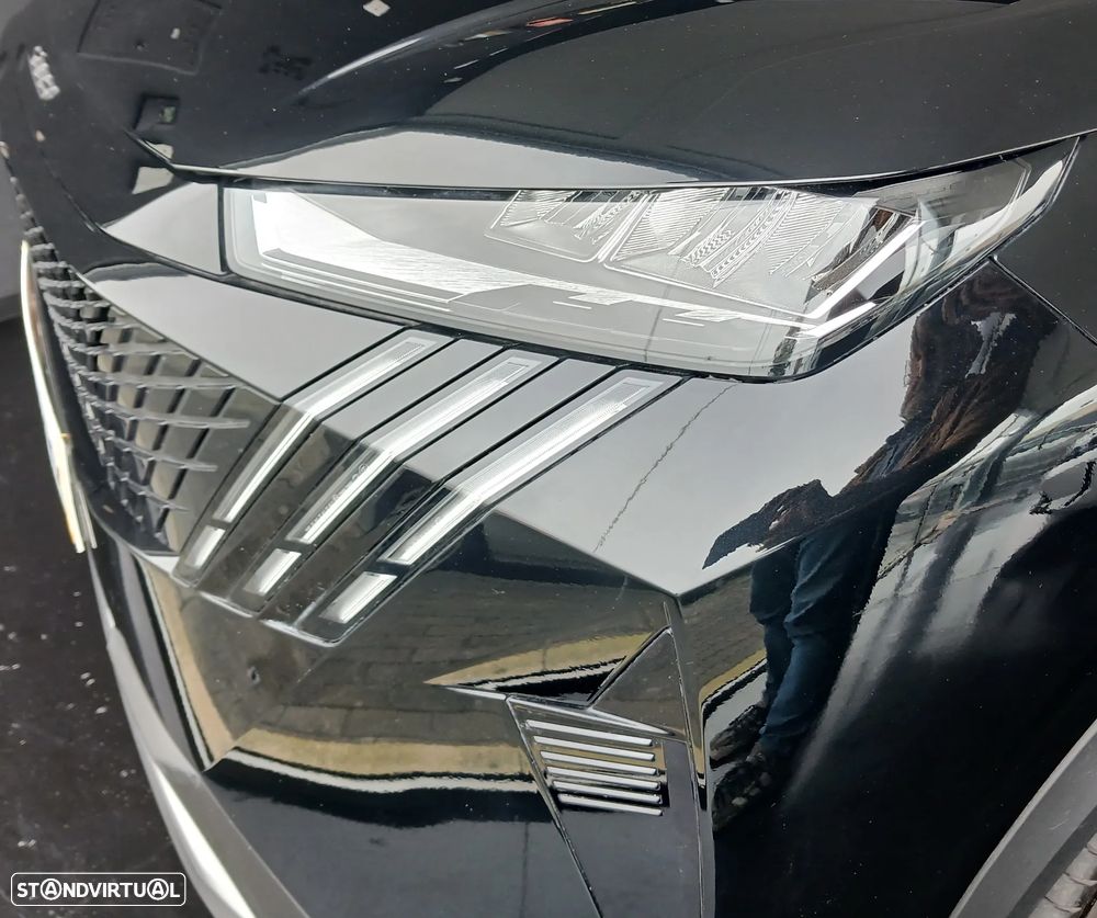 Peugeot E-5008 73 kWh Allure - 28