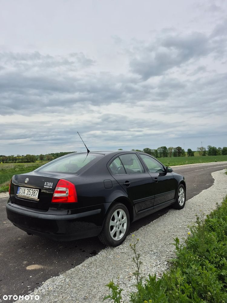 Skoda Octavia 2.0 FSI Elegance - 8