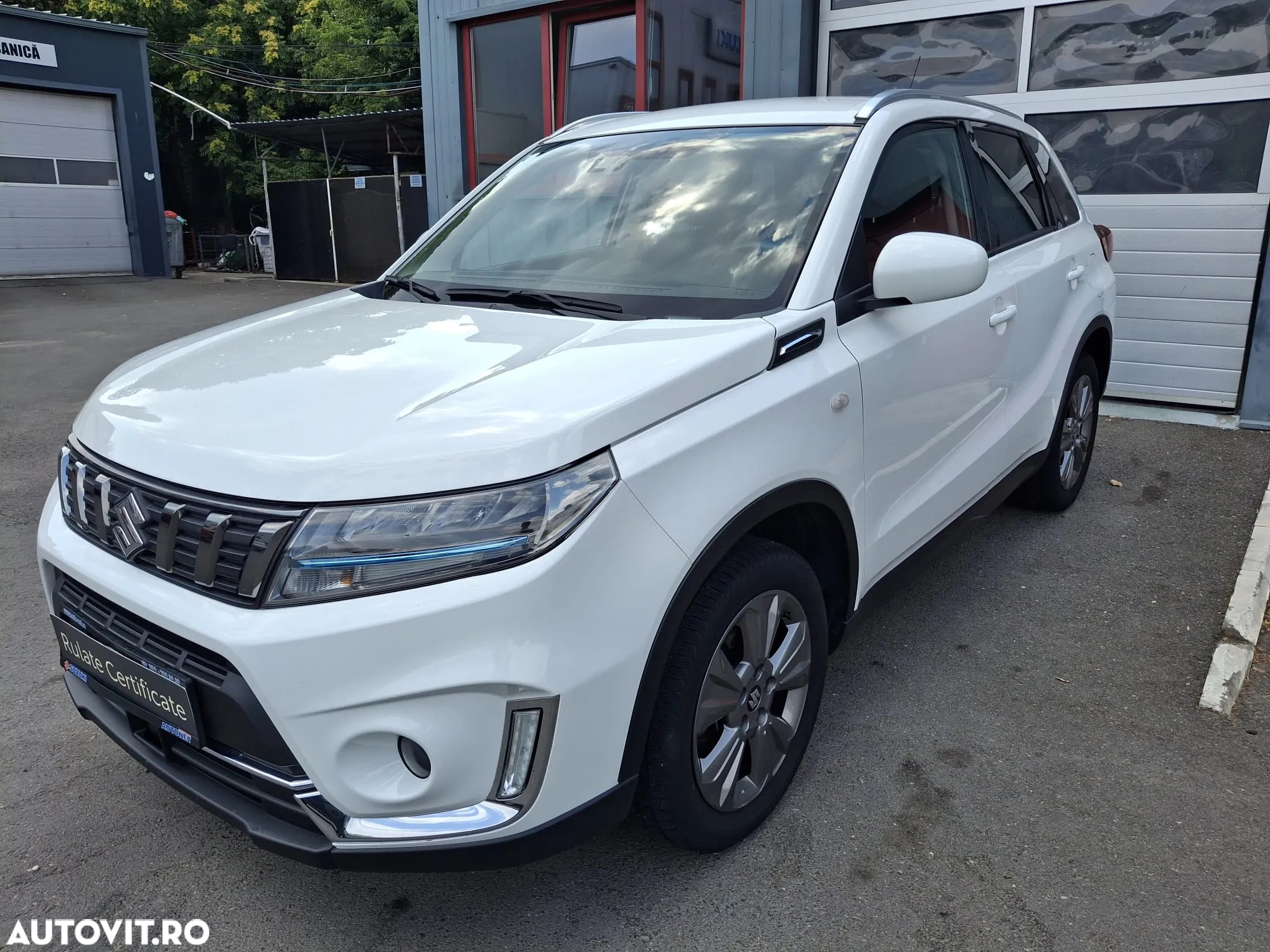 Suzuki Vitara 1.4 Boosterjet MHEV Passion - 8