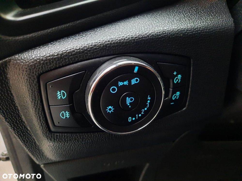 Ford EcoSport - 24