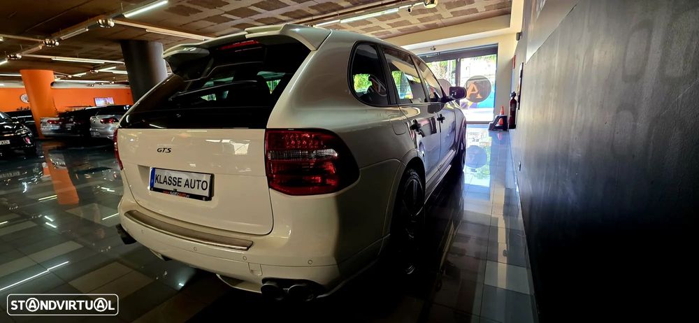 Porsche Cayenne Diesel Tiptronic S - 6