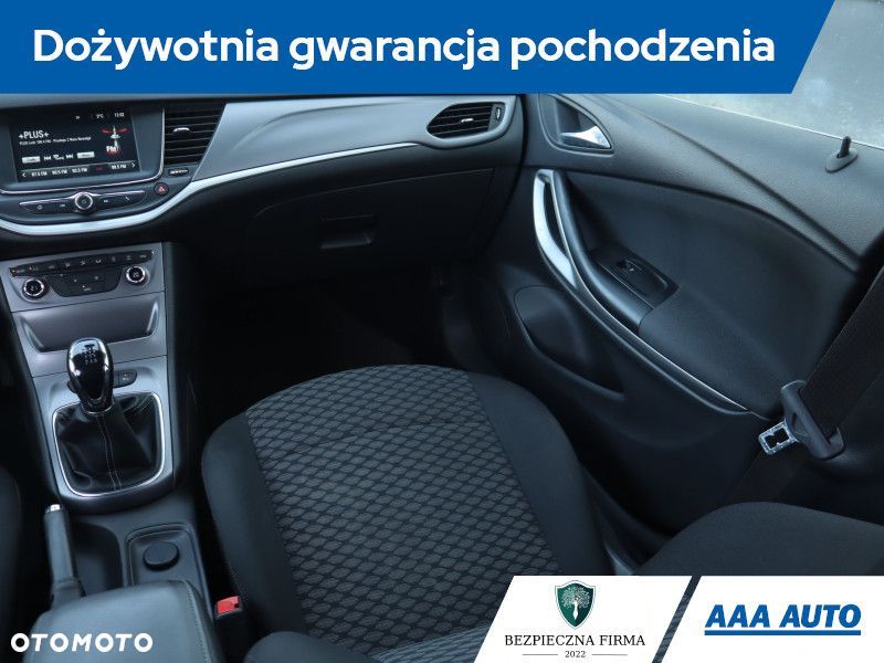 Opel Astra - 10