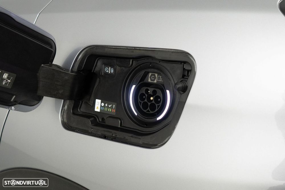 Peugeot 3008 1.6 Hybrid Allure Pack e-EAT8 - 16