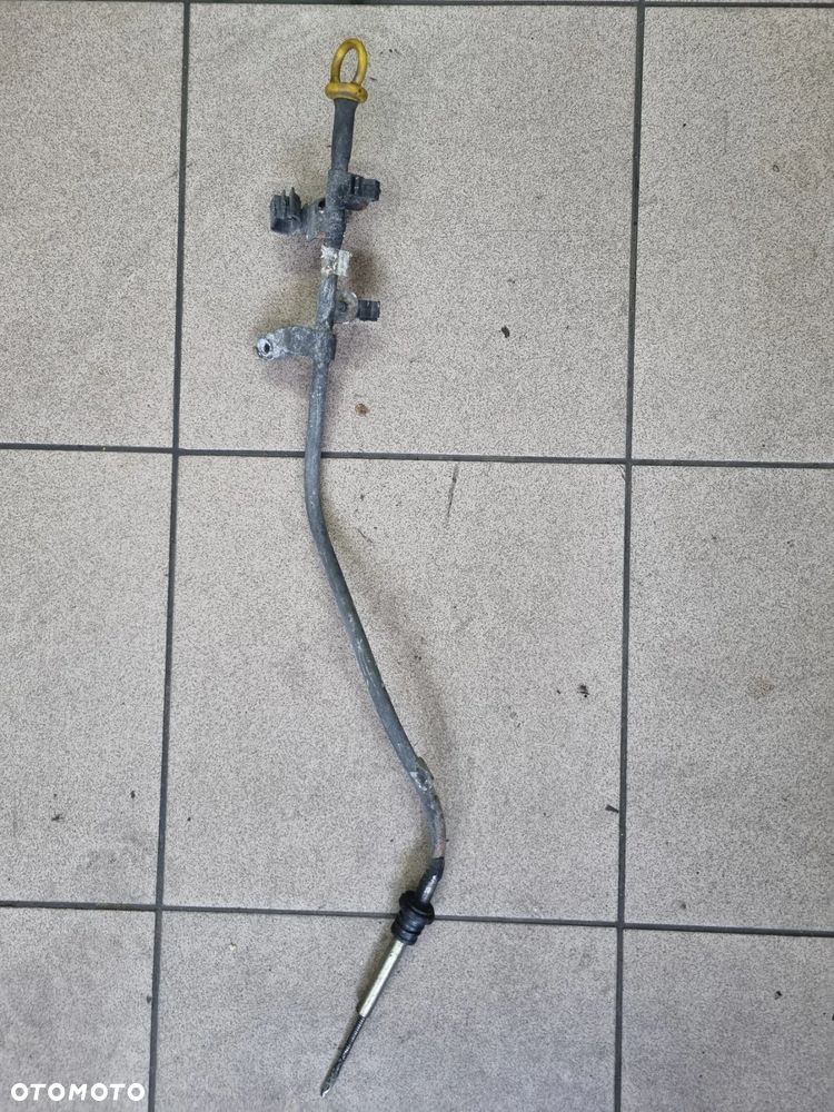 BAGNET OLEJU OPEL COMBO D  FIAT DOBLO III  11-19r. 1.6 CDTI - 1