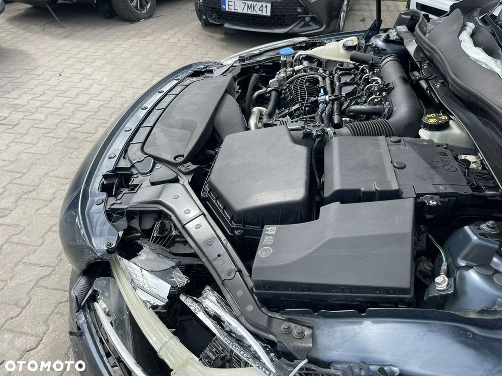 Volvo V40 D3 Drive-E SCR Momentum - 15