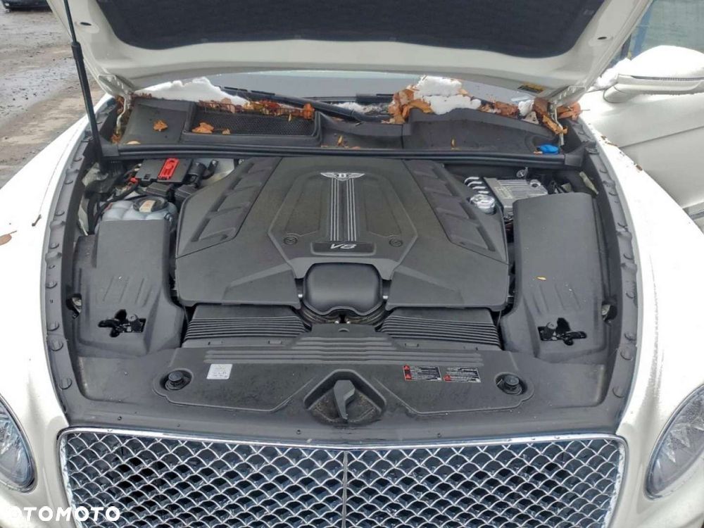 Bentley Bentayga - 12