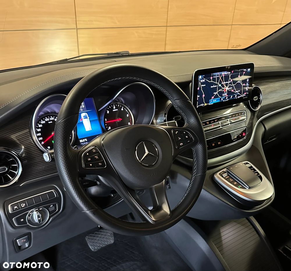 Mercedes-Benz Klasa V 250 d Avantgarde 9G-Tronic (d³ugi) - 13