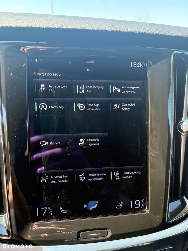 Volvo V60 B3 B Essential - 24