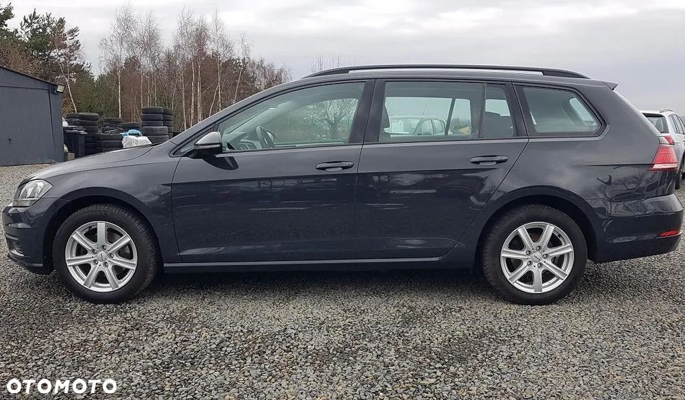 Volkswagen Golf Variant - 8