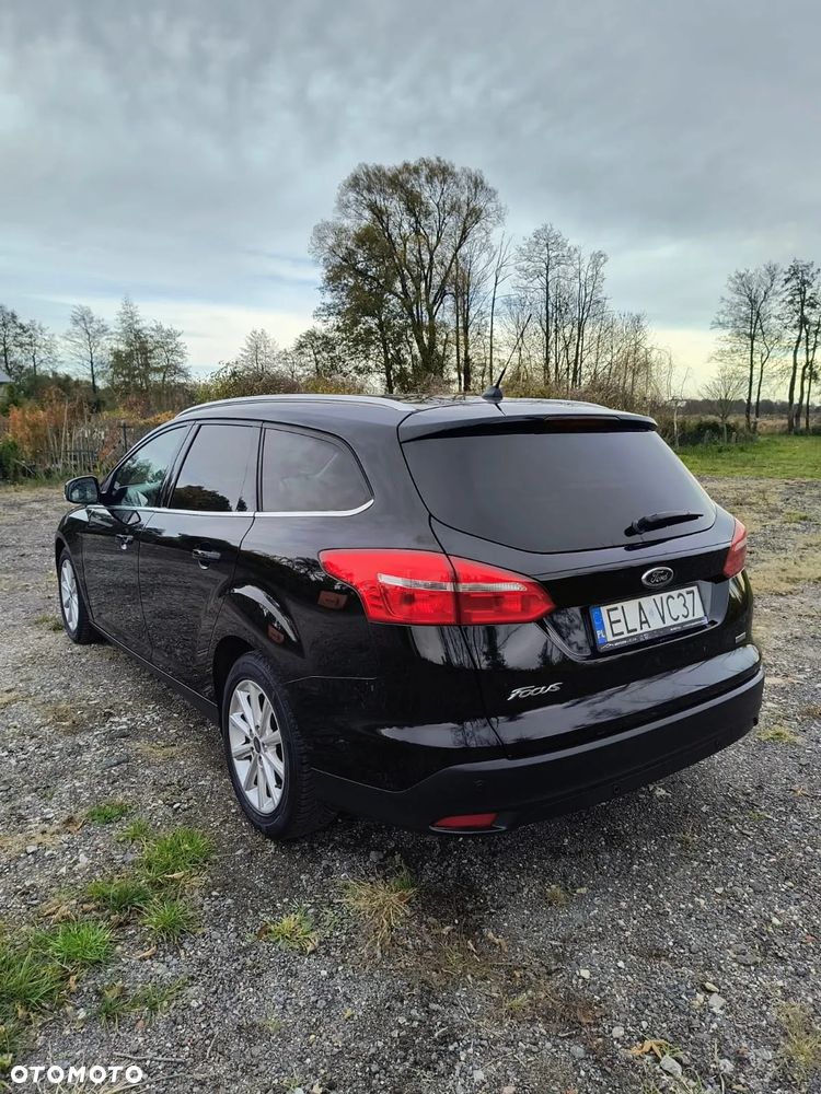 Ford Focus - 8