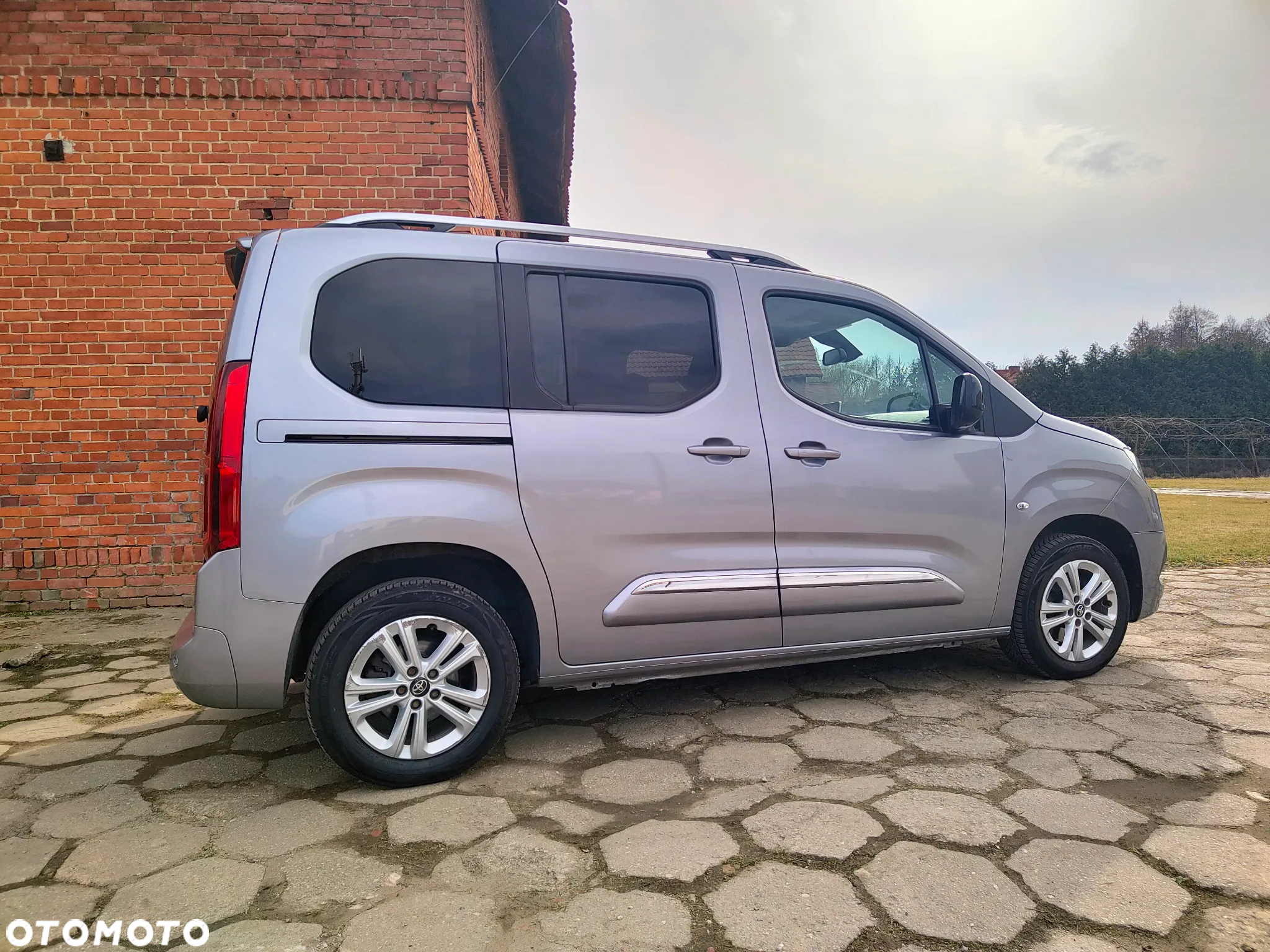 Toyota Proace City Verso 1.5 D-4D Family - 7