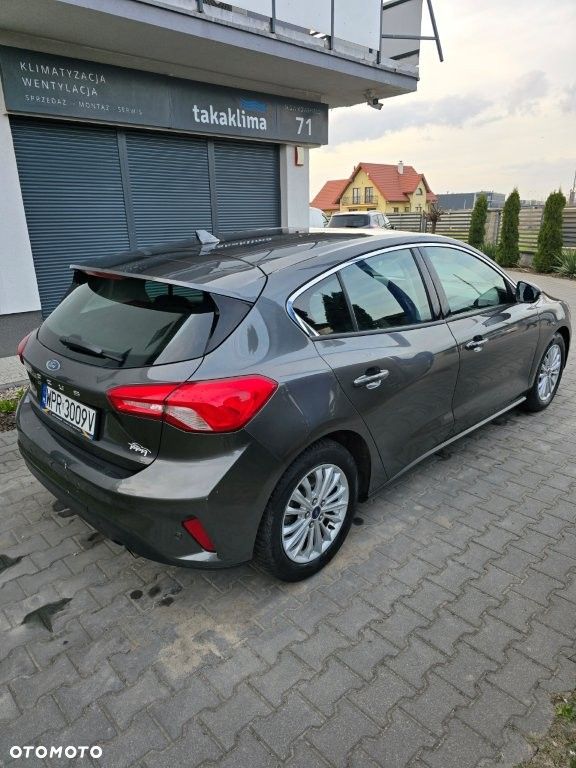 Ford Focus 1.0 EcoBoost Trend Edition Business - 4
