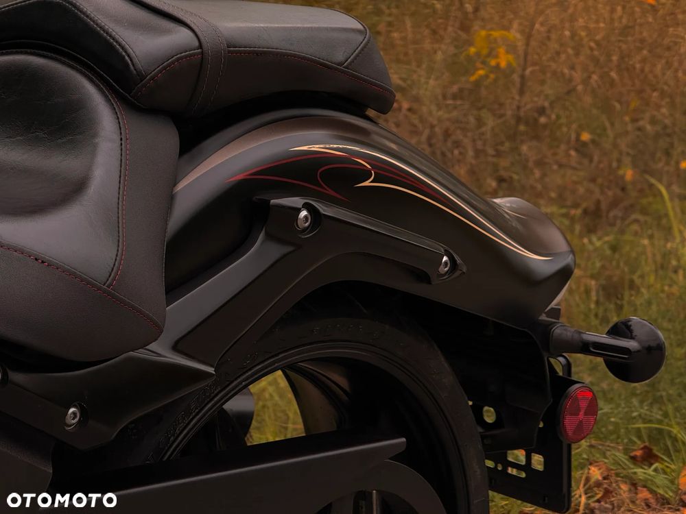 Yamaha Raider - 10