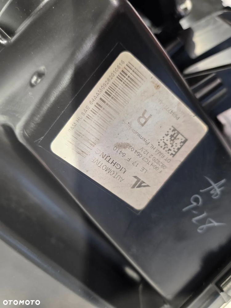 DODGE RAM V 1500 19- BLACK EDITION DYNAMIC IV PRAWA LAMPA PRZEDNIA PRZÓD , NR LE17F6410 / F00HTC705406 / P68477264AA , NR AUKCJI LPP155 - 34