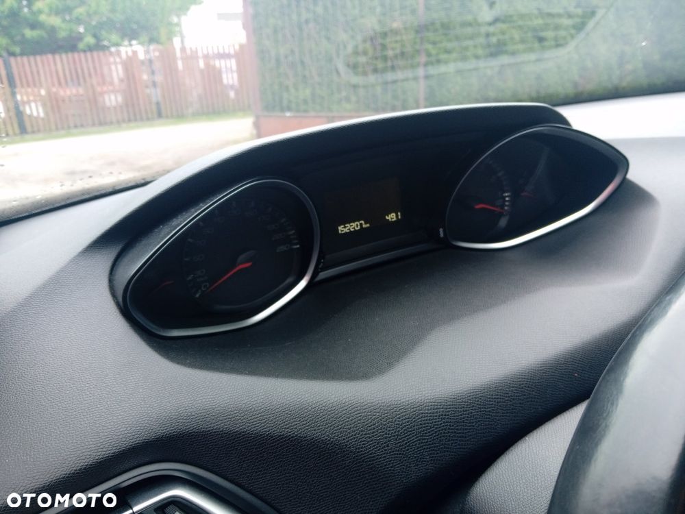 Peugeot 308 1.6 THP Access - 6