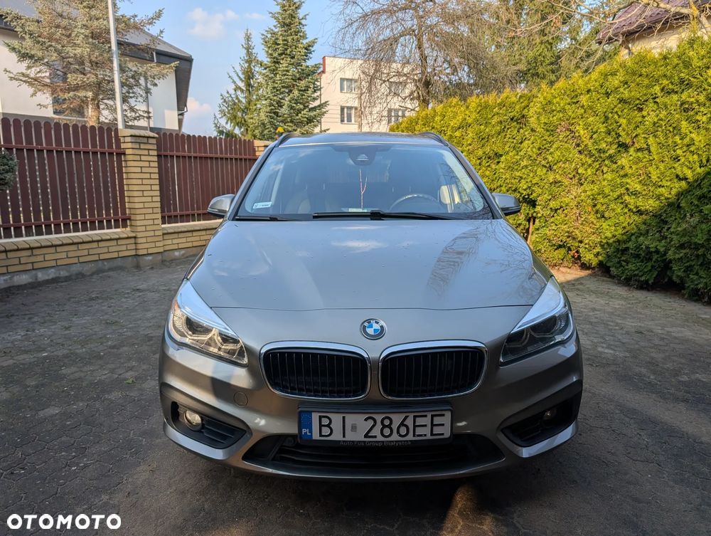 BMW Seria 2 218i GT - 3
