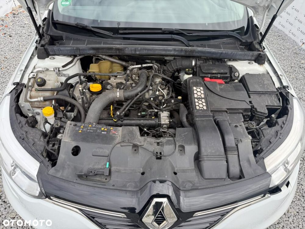 Renault Megane ENERGY TCe 100 LIFE - 26