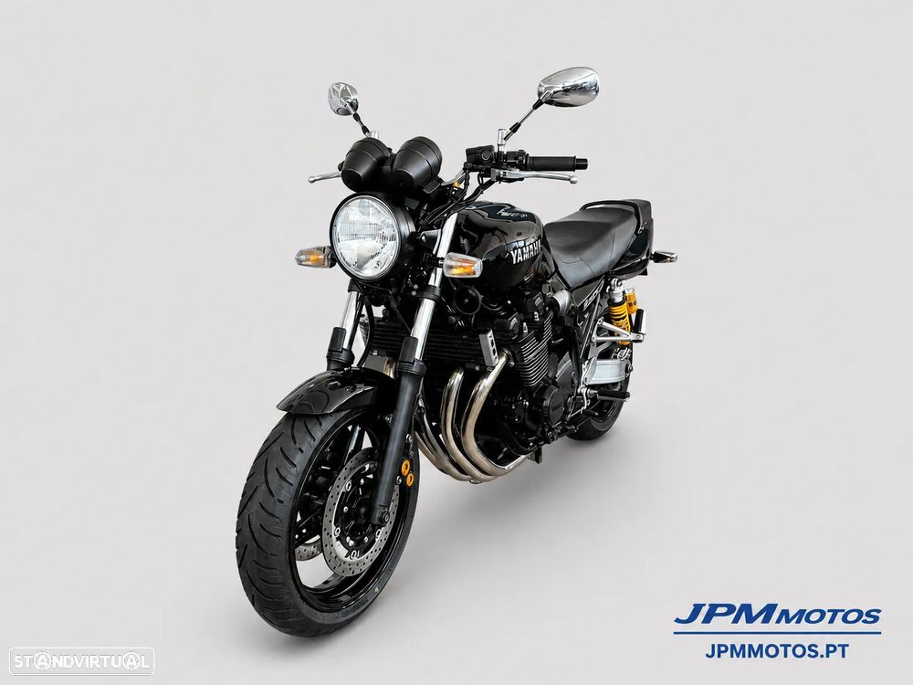 Yamaha XJR 1300 - 4