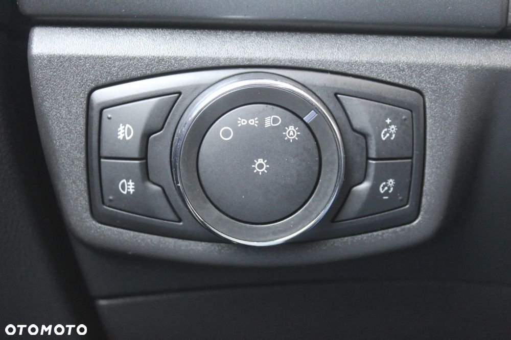 Ford Mondeo 2.0 TDCi Titanium PowerShift - 30