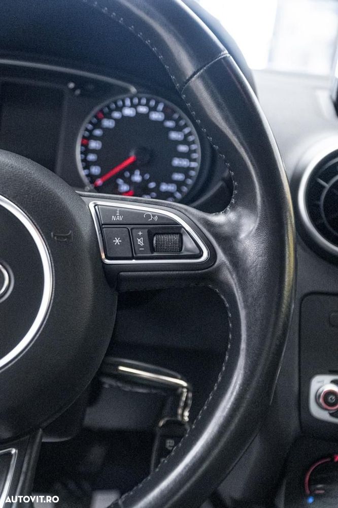 Audi A1 Sportback 25 TFSI S line - 34