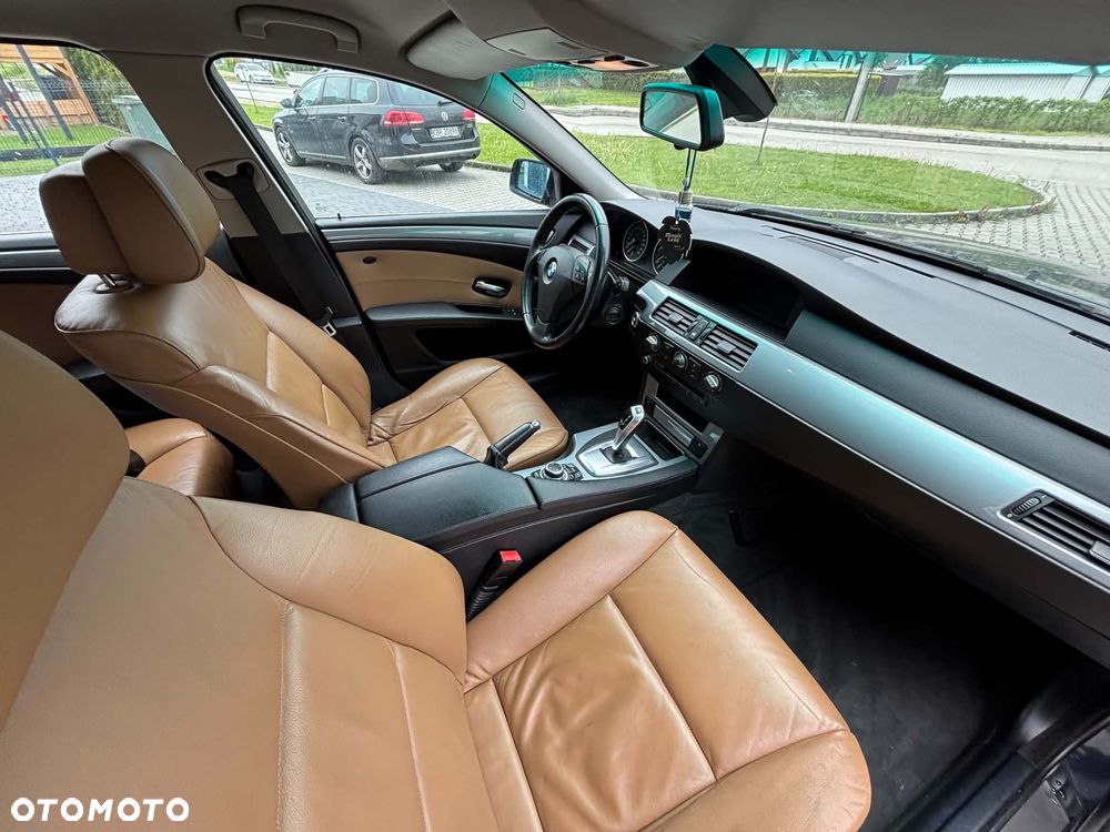 BMW Seria 5 520d Edition Fleet Lifestyle - 25